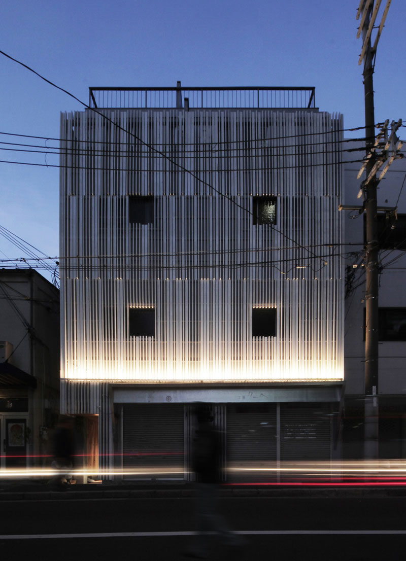 N strips Residence by Jun Murata