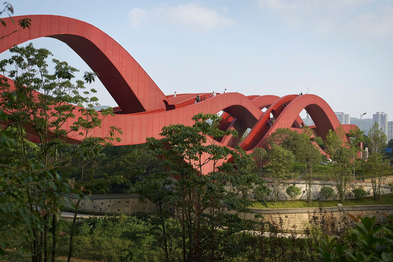 The Lucky Knot Bridge was inspired by a traditional Chinese knot.