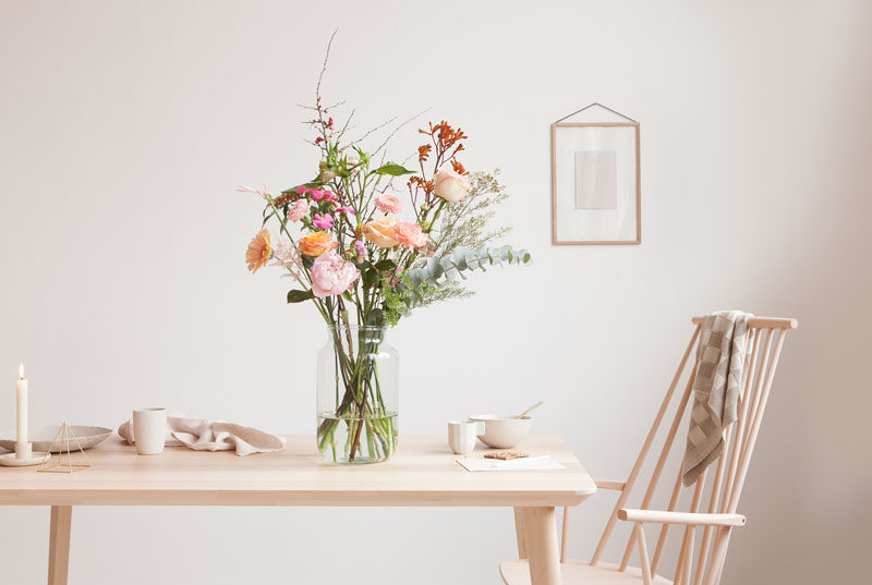 5 Essentials You Need When Hosting An Awesome Modern Tea Party // Flowers are a great way to brighten up a tea party and add a sophisticated touch.