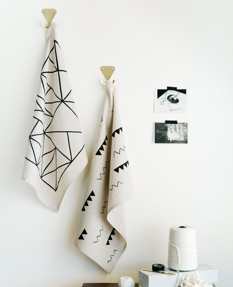 Gift Ideas For People Who Love To Cook // Geometric and minimal tea towels fit into any modern kitchen and make it easy to wipe up spills and dry off hands.