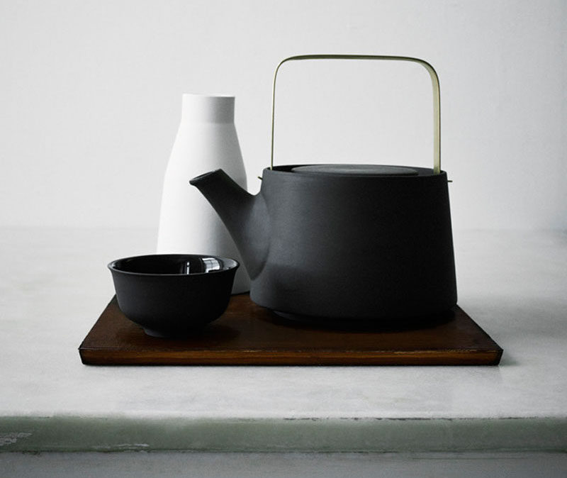 5 Essentials You Need When Hosting An Awesome Modern Tea Party // A simple tea pot in a solid color is the best way to keep things modern.