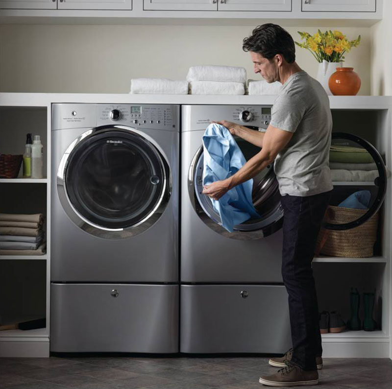 Laundry Room Design Idea Raise Your Washer And Dryer Up Off The