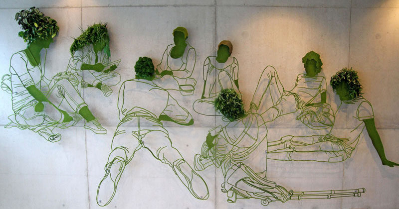 Sculptor Frank Plant has created a large steel and plant based drawing for the wall of a university in the Netherlands.