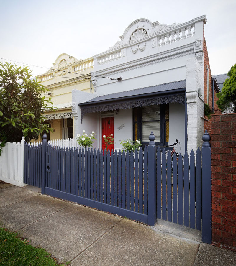 Hook Turn Architecture were tasked by their clients to add an addition to an existing 1880s Victorian terrace home in Melbourne, Australia, that wouldn't be visible from the street.