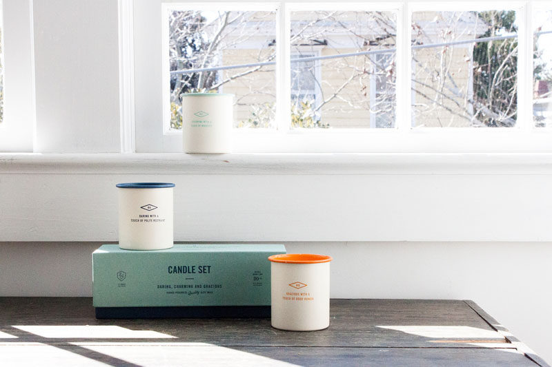 The Ultimate Gift Guide For The Modern Woman (40 Ideas!) // A set of scented candles warms up any space and helps achieve the ultimate feeling of relaxation. #GiftIdeas #ModernGift #Candle