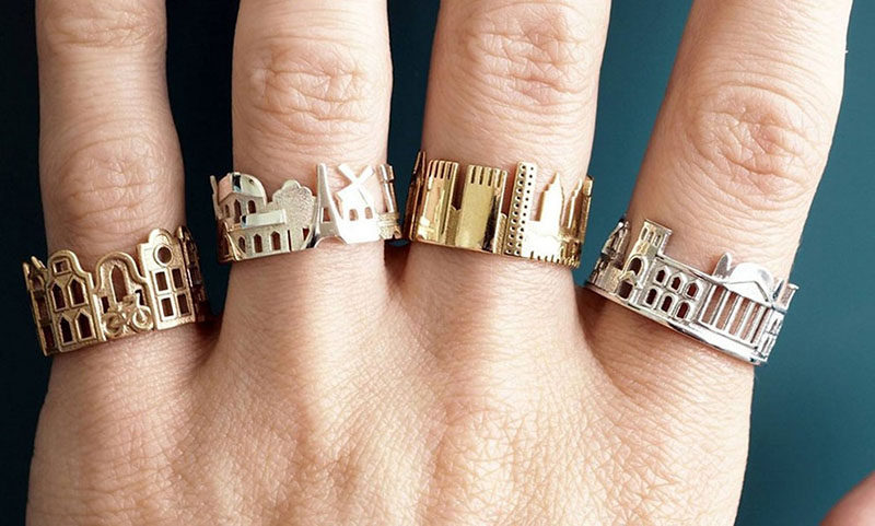 Maybe the architect in your life loves the architecture in a certain city. Put that city right at their fingertips with these skyline rings that feature some of the most prominent buildings in some of the most famous cities. #GiftIdeas #Architect #InteriorDesigner #CityRing #Jewelry