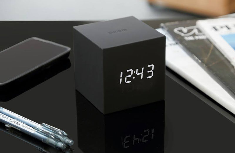 These small desk clocks only display the time when you clap or touch the surface around them, letting time fade away while they sketch away the hours. #GiftIdeas #Architect #InteriorDesigner #ModernGiftIdeas