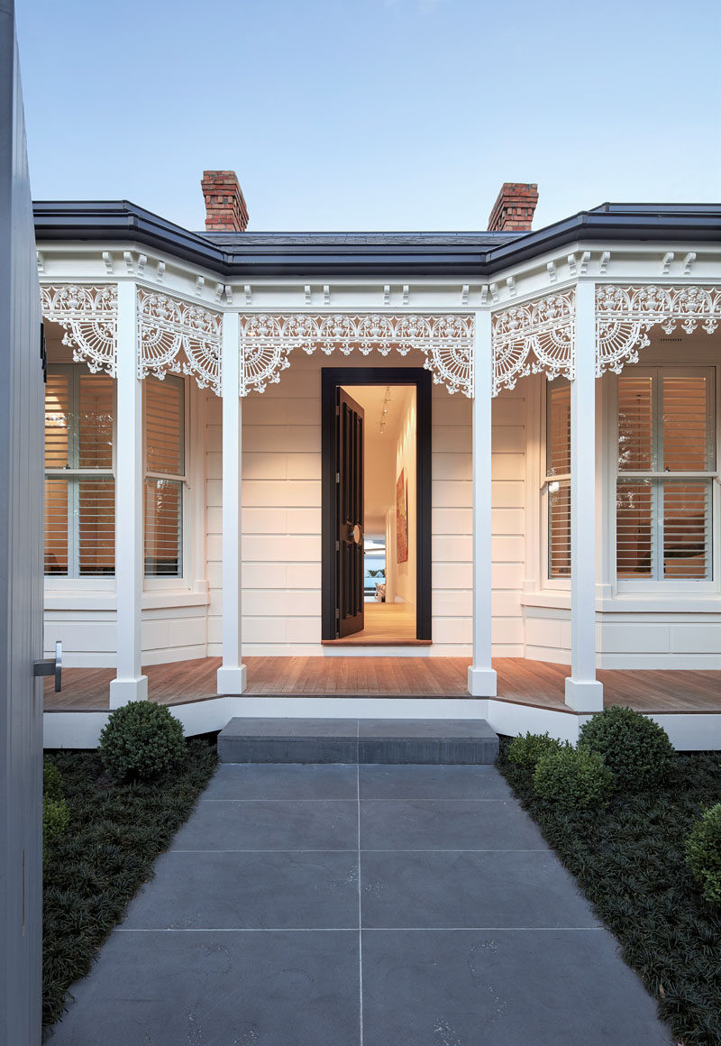 Australian architecture firm Architecton, have designed a new contemporary rear extension to a heritage home in Melbourne.