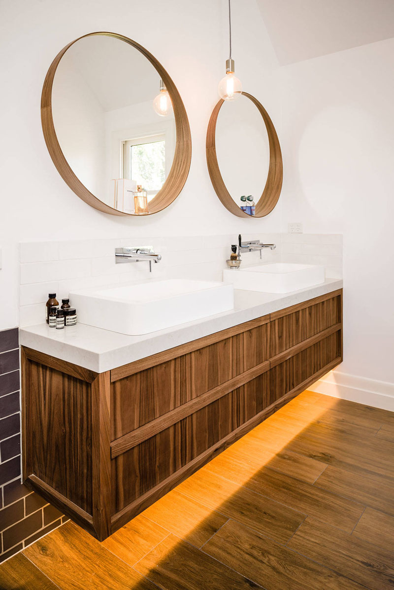 5 Bathroom Mirror Ideas For A Double Vanity
