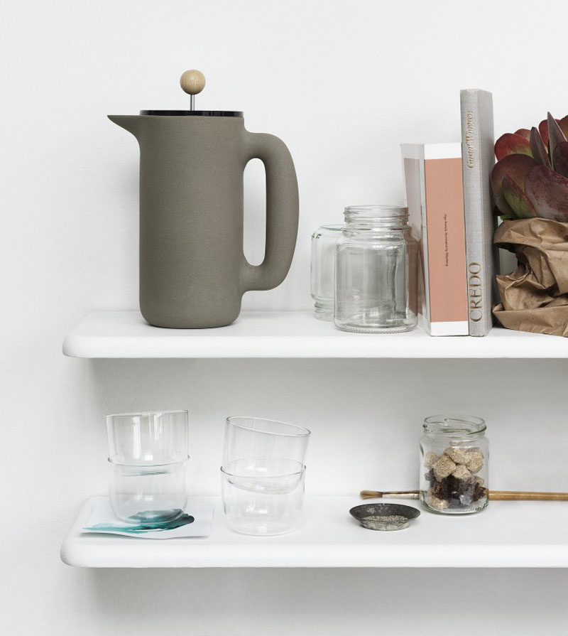 17 Modern Coffee Makers That You'll Want To Show Off // The smooth matte finish of this coffee press and the round knob on top of the plunger gives this press a minimalist look, and makes it easy to get a good grip as you send the plunger down to the depths.