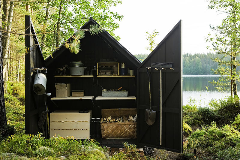 Ville Hara of Avanto Architects, together with Linda Bergroth, designed this modular greenhouse with shed that can be used as a bright garden oasis.