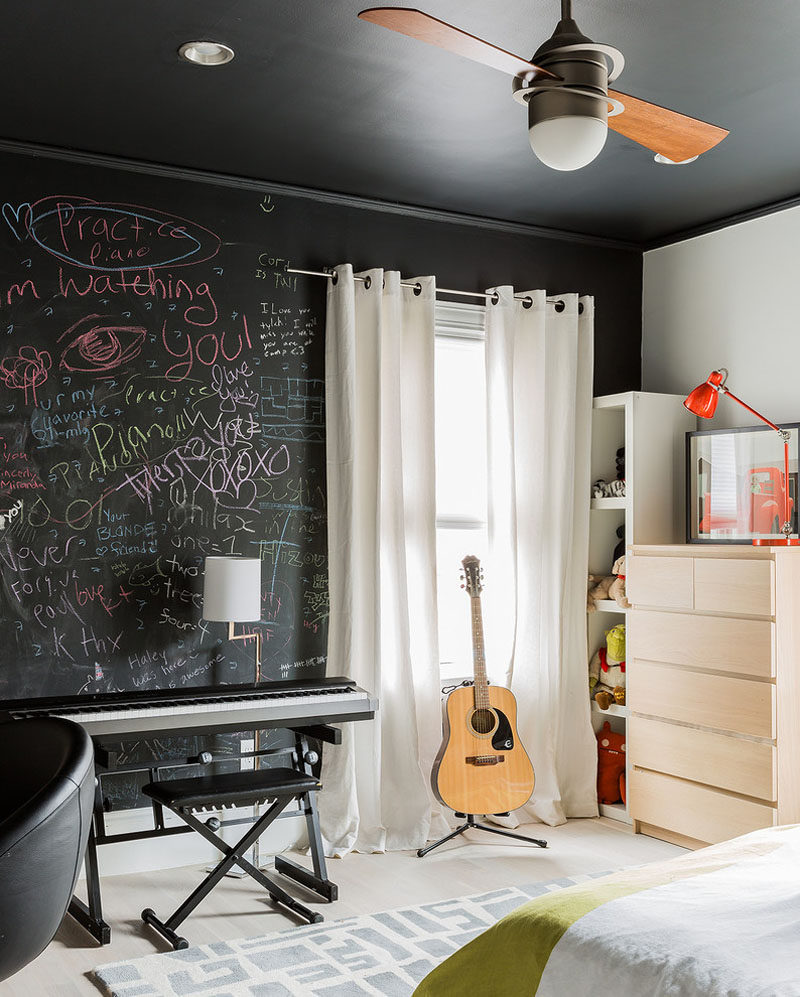 6 Bedroom Design Ideas For Teen Girls // Give creative teens a place to express their creativity with a chalkboard wall where they can write, draw, and create a space that's entirely their own.