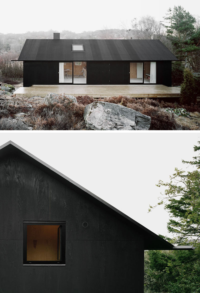 House Exterior Colors – 14 Modern Black Houses From Around The World / Black pine tar coats the plywood facade of this small island home.