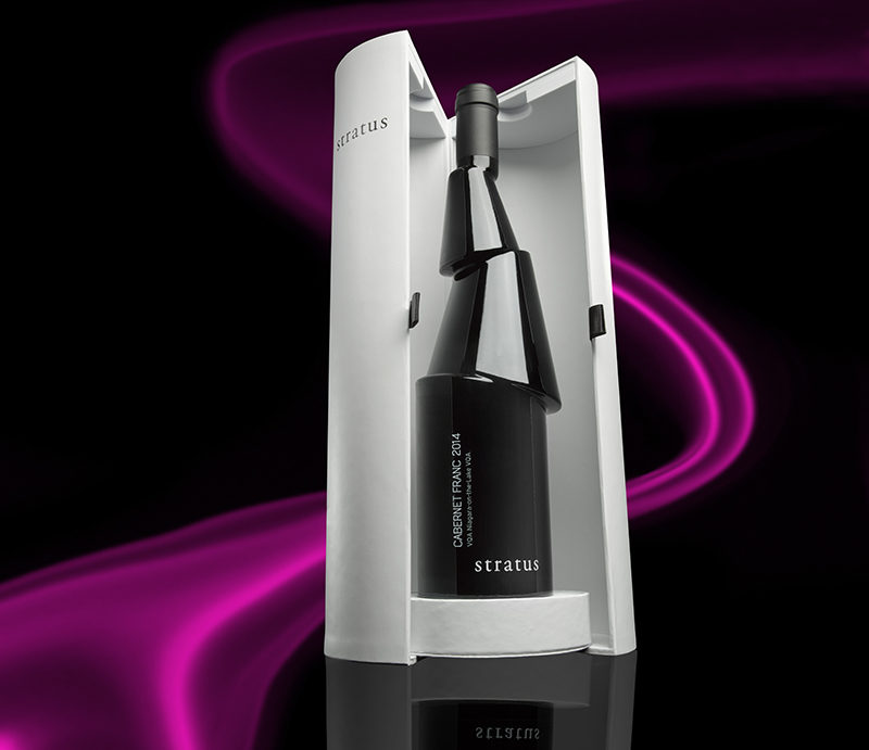 Karim Rashid together with David Feldberg of Stratus Vineyards have designed Decant, a sculptural black wine bottle that was inspired by the geological complexity of the soils from which the wine is grown.