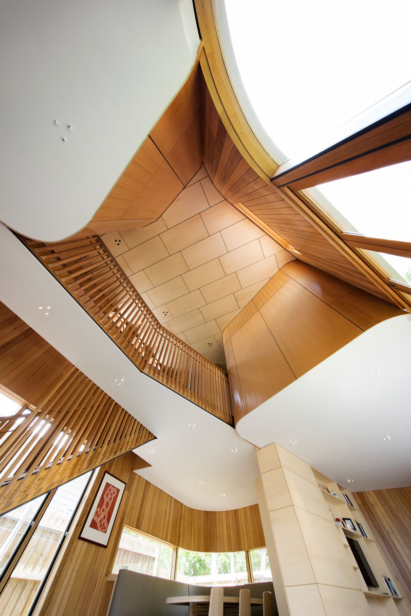 This Australian House Has A Curved Exterior Of ZigZag Metal