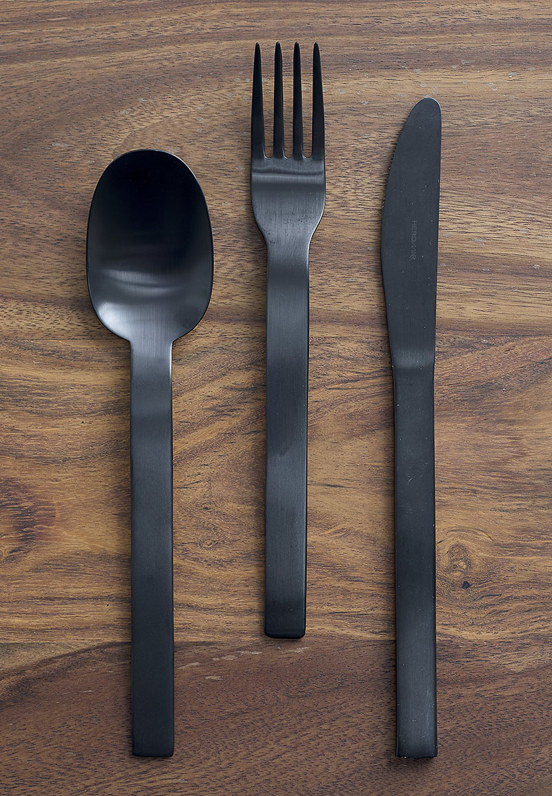 This matte black cutlery set adds a modern touch to your kitchen and will work with any color scheme you bring into the space.