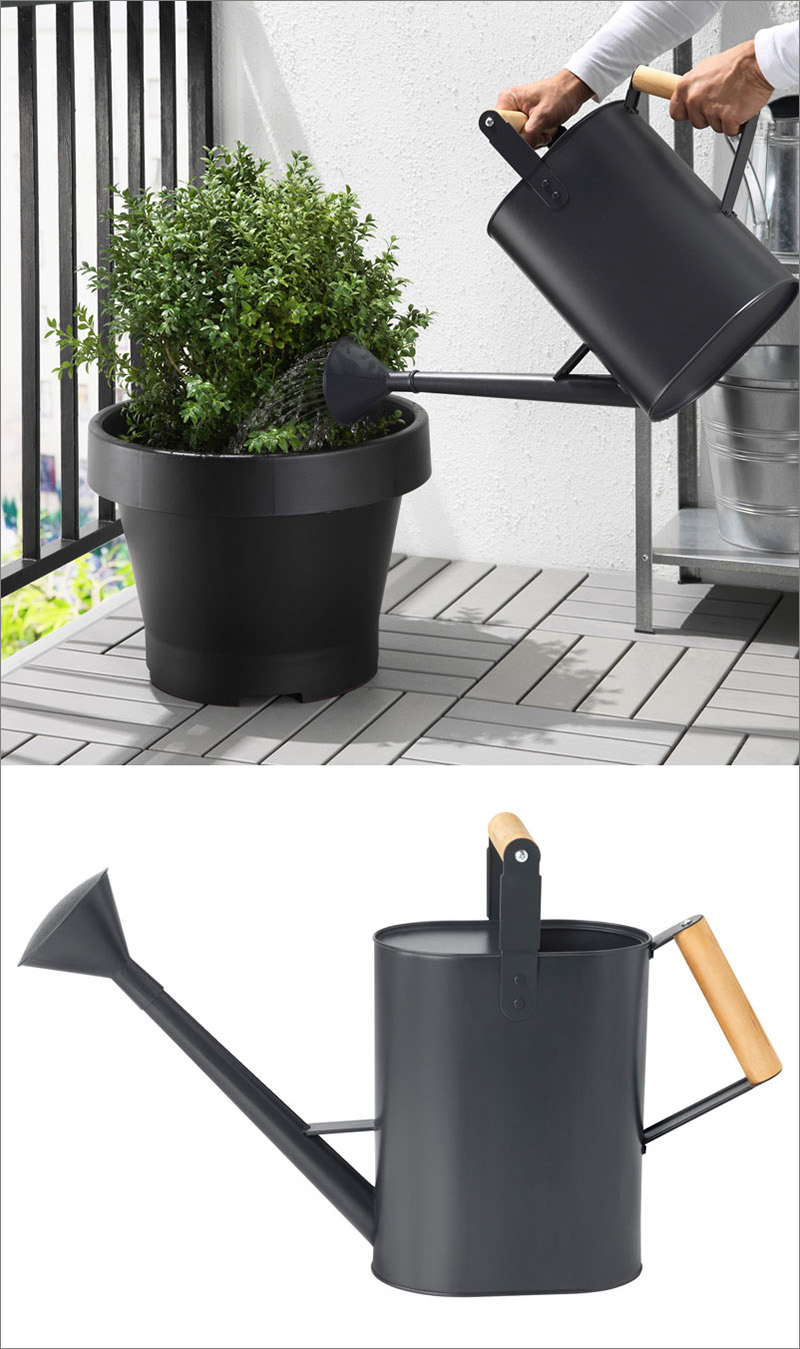 The matte black finish on this watering can, and the wooden handles give it a modern look while maintaining the traditional form. #Gardening #WateringCans #ModernWateringCan #Plants