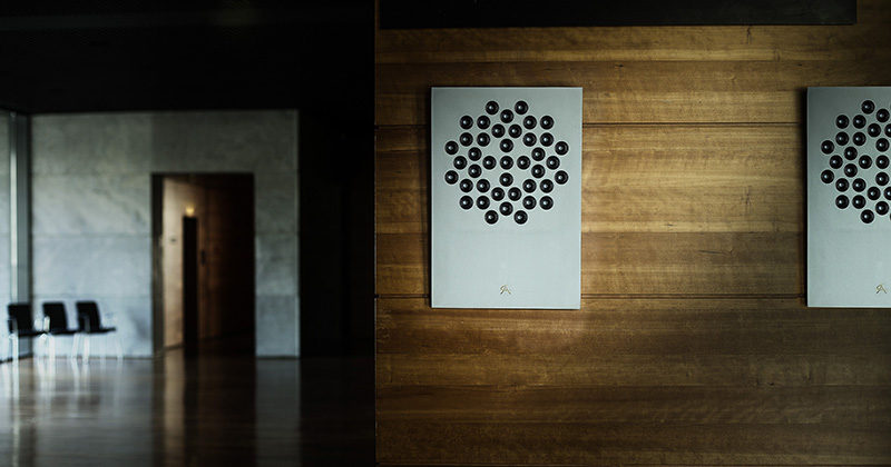 Concrete Audio have designed a collection of wireless wall mounted speakers that are made from concrete, wood, or a custom design, that allows them to look more like art hanging on the wall rather than a speaker.