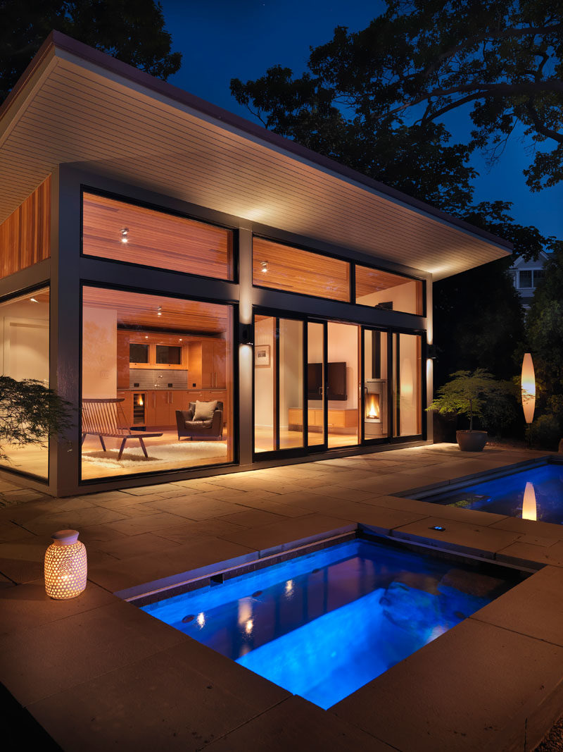 Flavin Architects Design A Poolside Guest House 