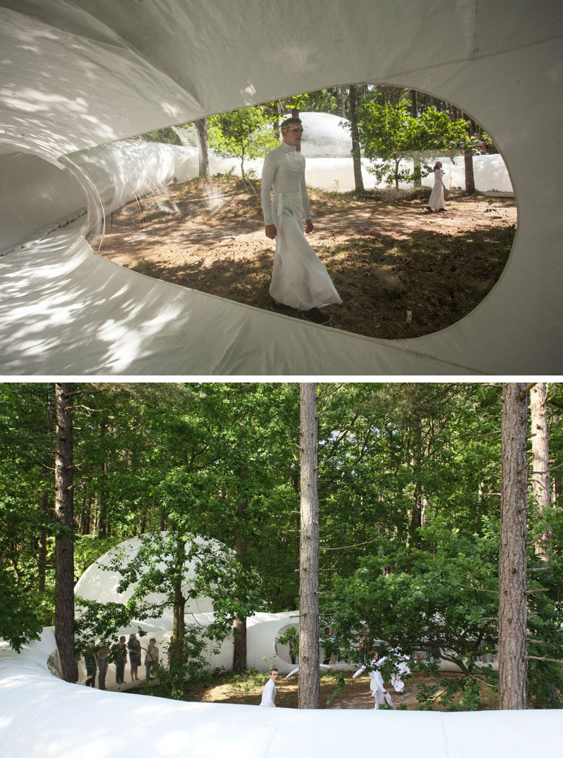 Plastique Fantastique have designed this mobile bubble-like structure that was created for the LOUD SHADOWS project at the Oerol Festival in The Netherlands.