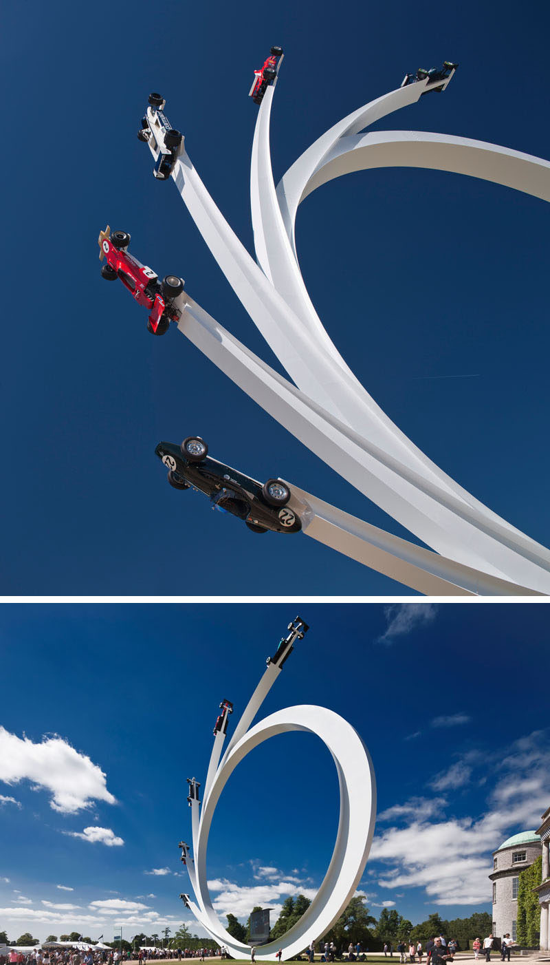 Artist Gerry Judah has created a huge sculpture with five formula one cars at the Goodwood Festival of Speed 2017.