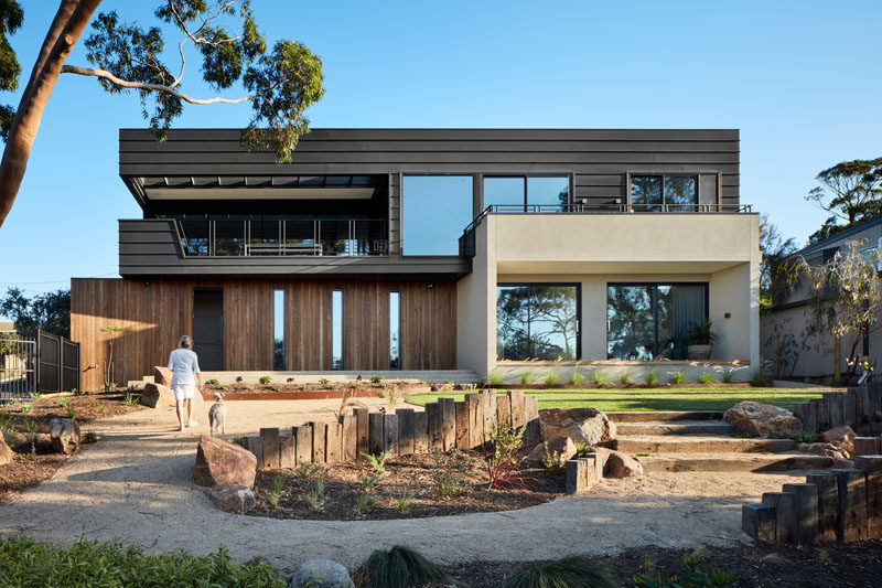 Architectural firm Bryant Alsop have designed a new home in Mount Martha, Australia, for a semi-retired couple who wanted to have a private haven to entertain guests. #Architecture #Landscaping #ModernHouse