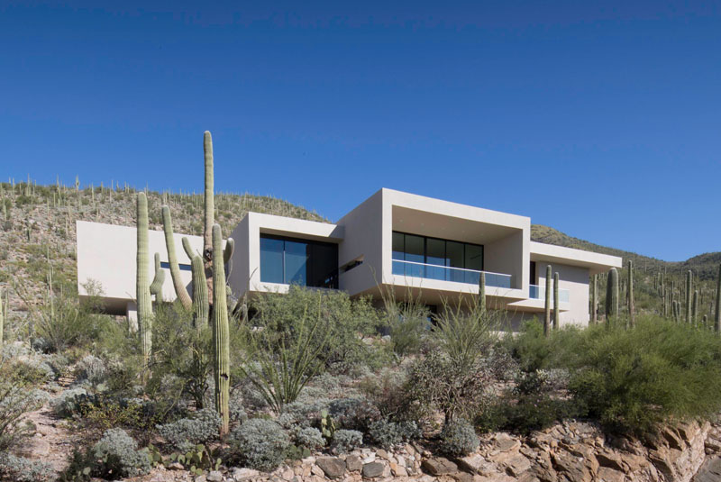 modern-hillside-house-