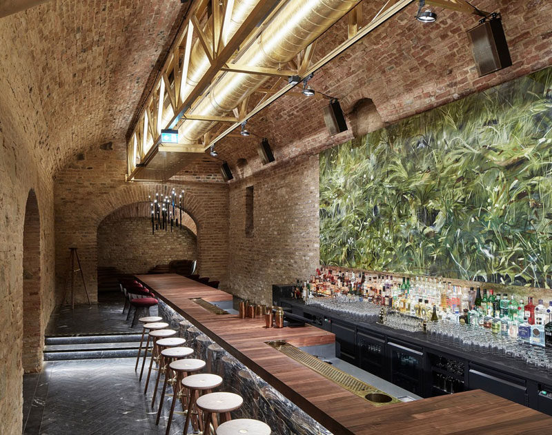 Büro KLK transformed an 18th century cellar in Vienna, Austria, into a contemporary underground cocktail bar. #Bar #UndergroundBar #InteriorDesign