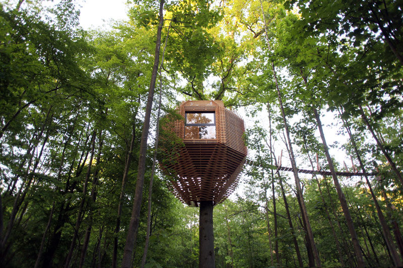 Atelier LAVIT have designed the ORIGIN Tree House for their clients in France who wanted to have a unique cabin. #ModernTreeHouse #TreeHouse #Architecture