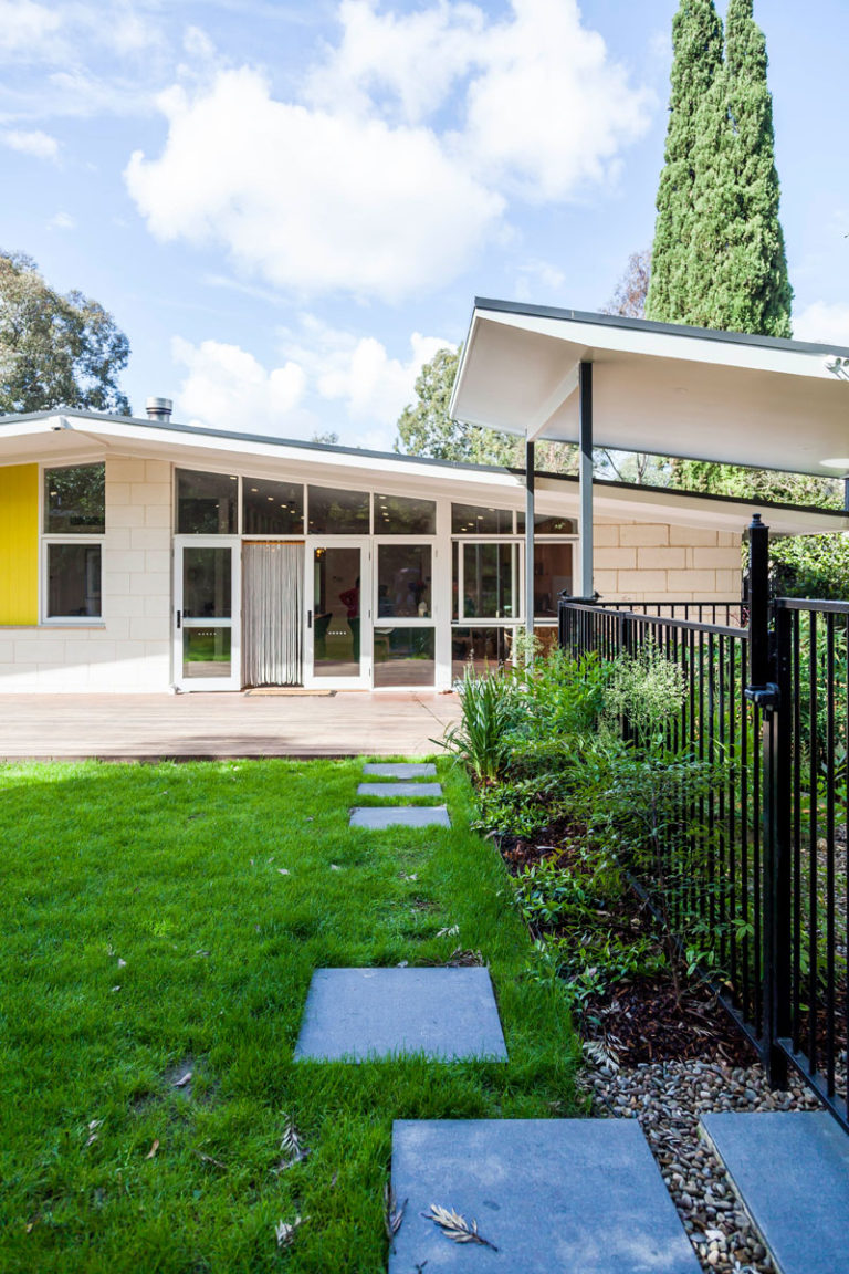 Detail 9 Architects Gave New Life To This MidCentury Modern House In