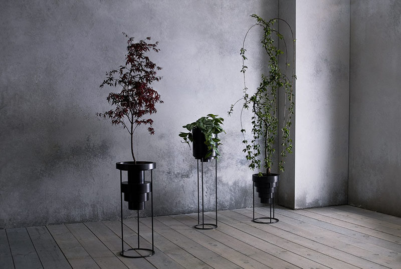 New York based designer and artist Anna Karlin, has created a collection of modern plant stands named 'Layered Planters', that are made from cold rolled stainless steel. #ModernPlanters #MinimalistHomeDecor