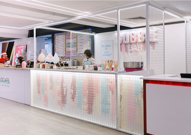 LYSIUK architects have designed Bubble Bar, a small cafeteria-like dessert bar that specializes in waffles, ice-cream and candyfloss. #DessertBar #Design #Architecture