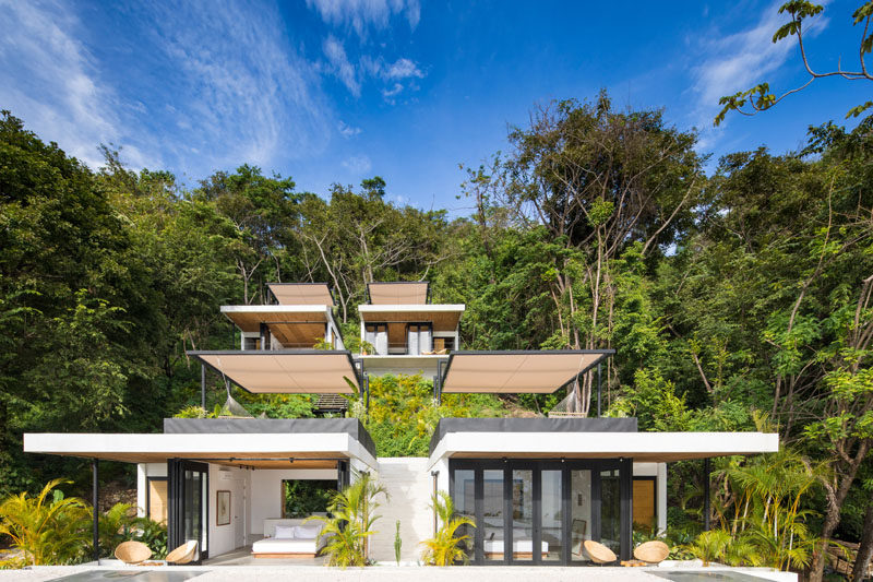 Studio Saxe have recently completed Mint Santa Teresa, a small and modern hotel in Costa Rica, and blends a European design aesthetic with Costa Rican craftsmanship. #ModernHotel #CostaRica #HotelDesign #Architecture