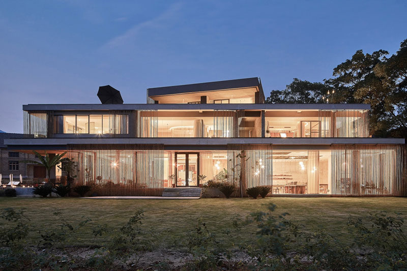 Architecture firm STUDIO 8, have designed a luxury rural resort named ANADU, that's located at the foot of the Mogan Mountain in Zhejiang province, China, and is surrounded by lush bamboo forests and tea fields. #Hotel #China #Architecture