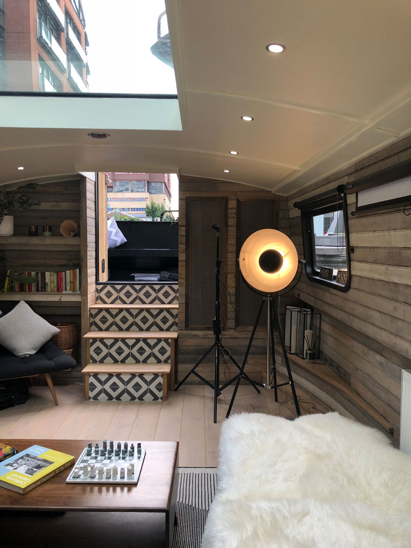View of This Boathouse In London Has A Scandinavian-Inspired Interior