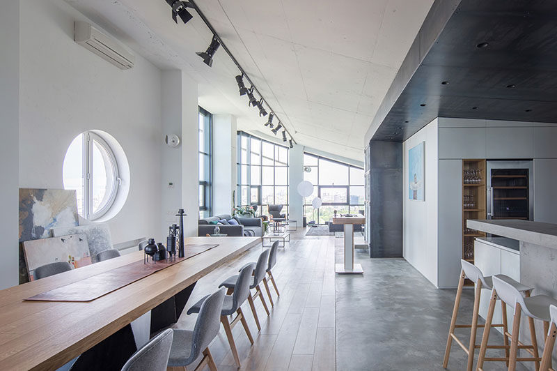 2B.Group have completed the transformation of a industrial modern apartment, that's located in what was once the equipment room of a building in Kiev. #IndustrialModern #Penthouse #InteriorDesign #ModernApartment