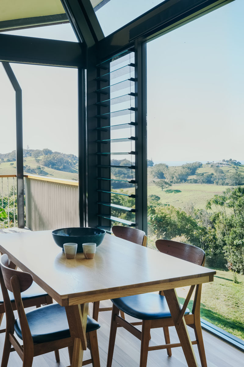 This modern guest house uses a combination of large windows and louver windows to provide ample natural light to the interior. #Windows