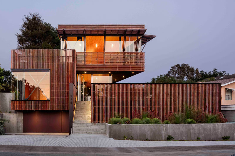 A modern house with IPE wood screens.