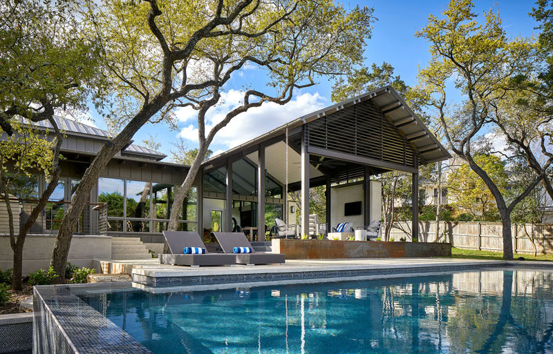 Furman + Keil Architects designed the renovation and an addition to a house in Austin, Texas, that was originally a 1980's era suburban brick home. #ModernHouse #Architecture