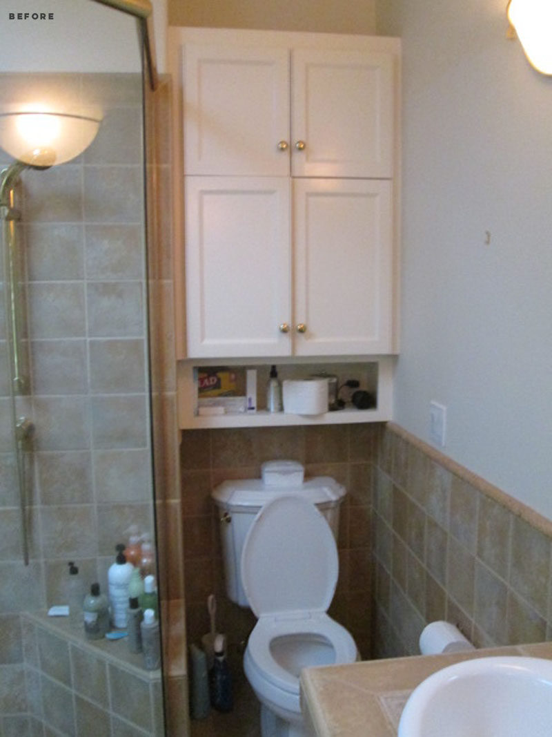 BEFORE PHOTO - This dated and dark bathroom received a modern and bright update. Click through to see the new bathroom. #BathroomRenovation