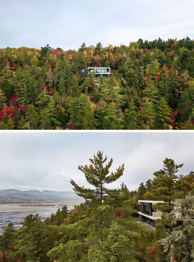 Anne Carrier architecture (AC/ a) has designed a new modern house in Cap-aux-Corbeaux, Quebec, that overlooks the St. Lawrence River. #ModernHouse #HouseDesign #ModernArchitecture