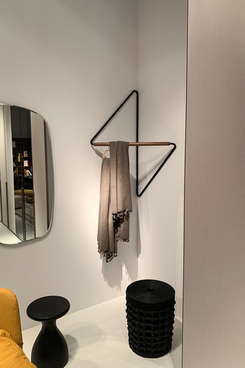Ugao is a minimalist clothes rack that's been designed to save space and neatly fit into the corner of a room. #ClothesRack #ClothesHanger #Design