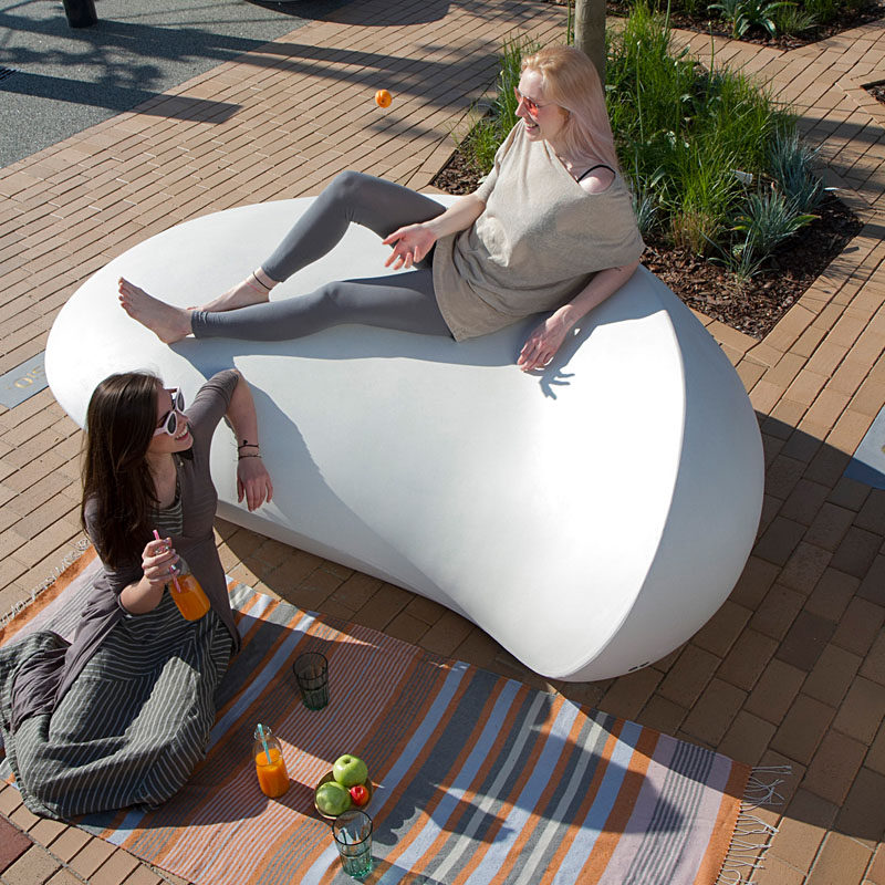 This sculptural and organic concrete bench was created by the designers who used their own, self developed concrete mixture, with a combination of the latest 3D modelling technology and the traditional craftsmanship. #PublicFurniture #OutdoorFurniture #Seating #ConcreteFurniture #ModernDesign