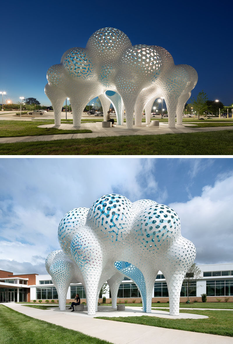 MARC FORNES / THEVERYMANY has created a modern sculpture named 'Pillars of Dreams', that's located in the plaza of the Valerie C. Woodard Center in Charlotte, North Carolina. #ModernSculpture #ModernArt #PublicSculpture