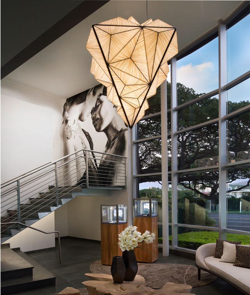 The Zooid Diamond pendant light by Aqua Creations, draws inspiration from organic shapes and forms found in nature, and as a result, the sculptural hanging pendant lamp looks like a precious gem that’s just been mined from the earth. #Lighting #SculpturalLighting #LightingDesign #PendantLight