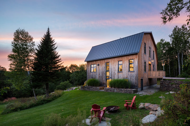 Architecture studio La Firme, have completed the modern restoration of a 100 year old barn in Quebec, Canada. #Barn #ModernBarn #Architecture