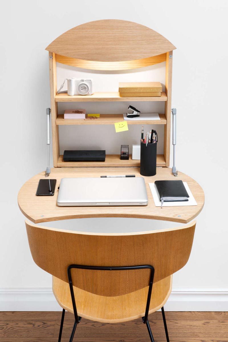 Designer Michael Hilgers has created RADIUS, a fold-down work station for people who don’t need a desk every day. #WallDesk #FoldableWallDesk #DeskIdeas