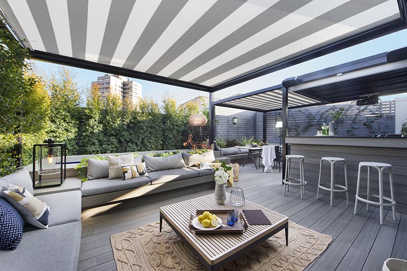 Cover Outdoor Spaces With Shade To, Protecting Outdoor Wood Furniture From Sun