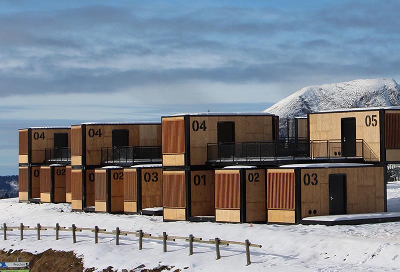 The Flying Nest, a nomadic concept hotel designed by Ora ïto for Accor, uses shipping containers to easily create hotel rooms. #ShippingContainer #ShippingContainerHotel #Travel #Architecture