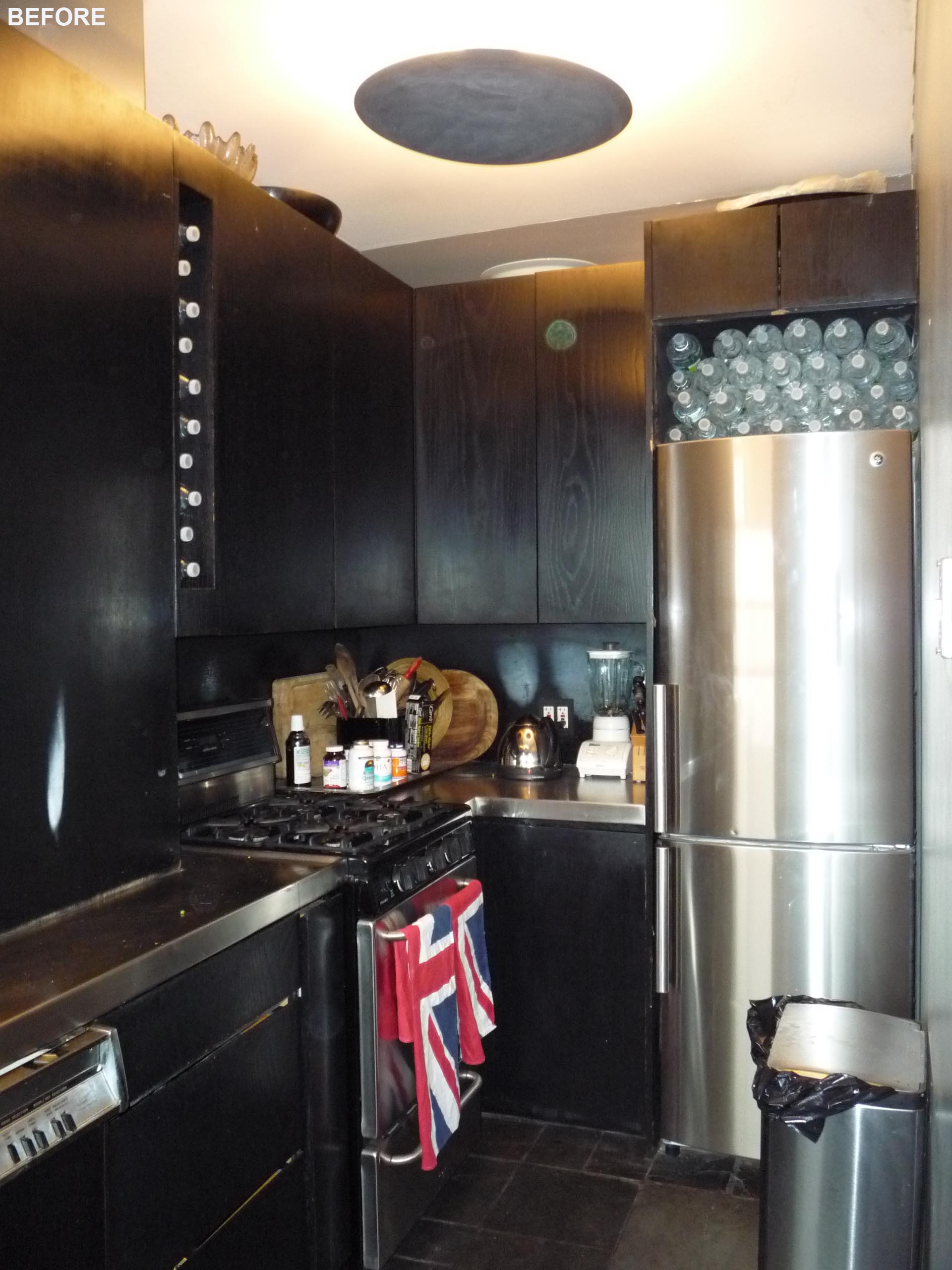 A black kitchen before a modern remodel.